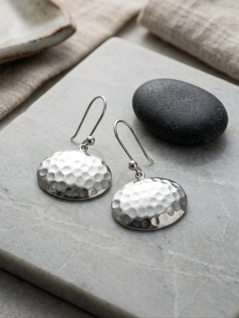 ILARIA Peru 950 Fine Silver Hand-Planished Disc Drop Earrings | Archival Estate